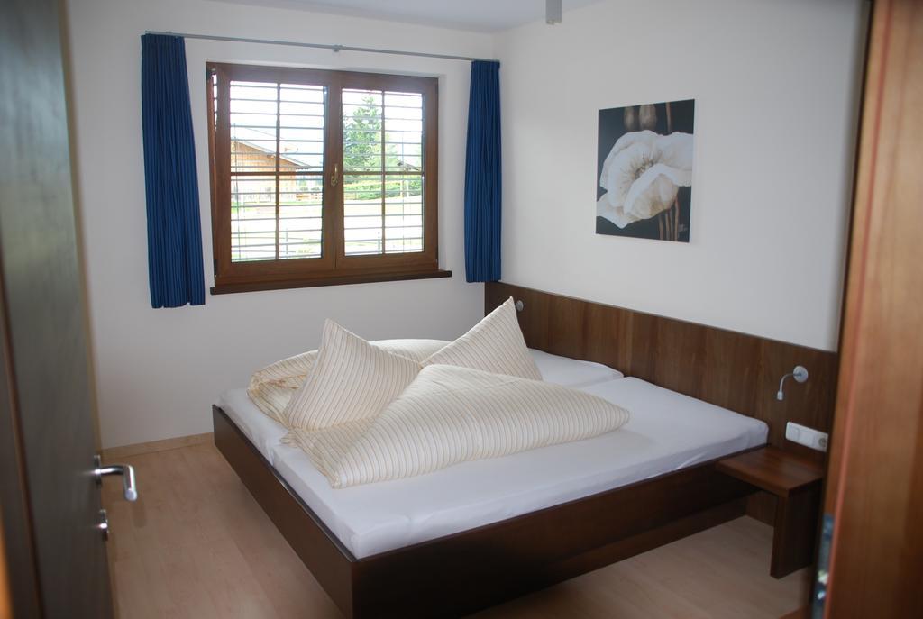 Ferienwohnung Apart Acasa Fiss Zimmer foto